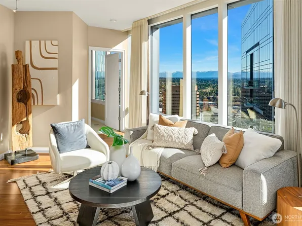 500 106th Avenue NE #3709, Bellevue, WA 98004