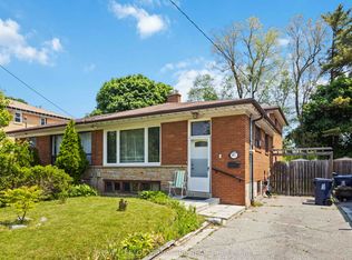 143 Rodda Blvd, Toronto, ON M1E 3A1