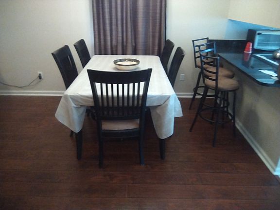 5th image of 1130 Ganton Way