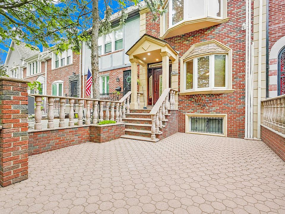 1st image of 2143 46th St