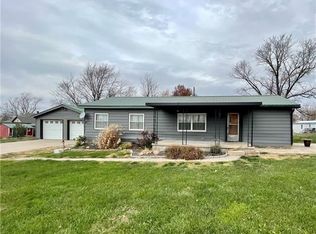 21250 County Road 280, Helena, MO 64459