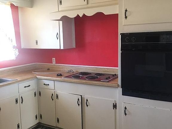 3rd image of 518 Crepe Myrtle Ave