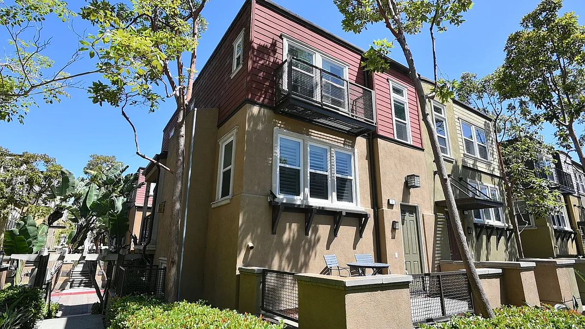 Building Photo - 2 Nautical Mile Dr