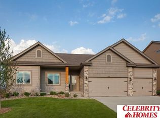 18809 Willow St, Gretna, NE 68028