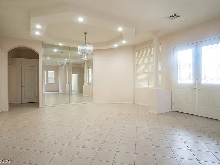 7861 Darby Ave — Photo 15