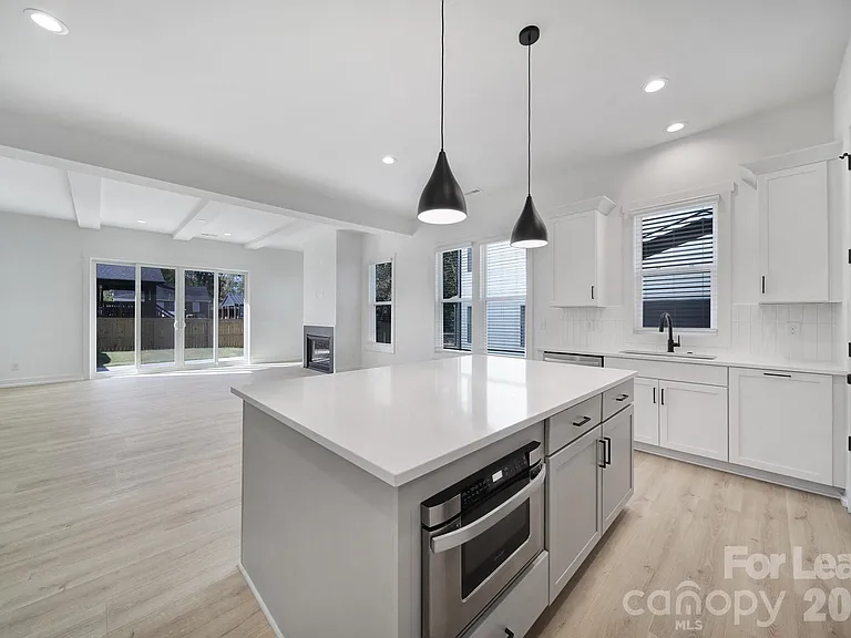 511 Bowman Rd — Photo 6