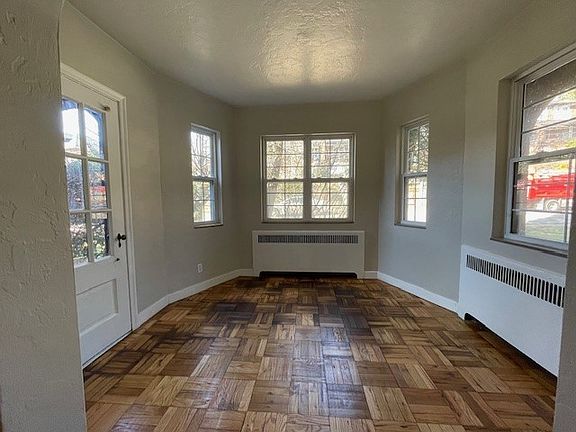 3rd image of 304 Lenox Ave