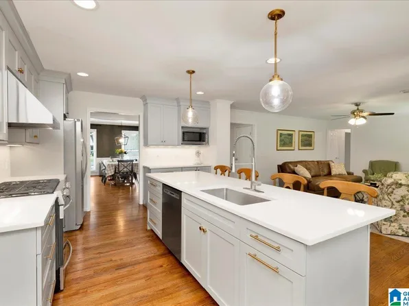 3132 Brookhill Dr, Birmingham, AL 35242