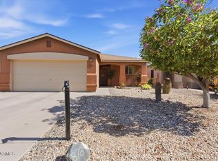 878 E SILVERSMITH Trail, San Tan Valley, AZ 85143