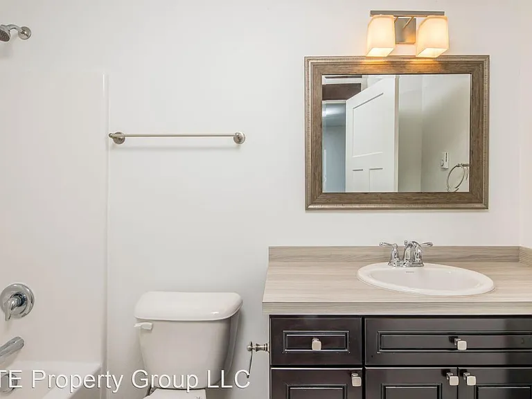 Altitude Apartments — Photo 13