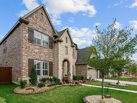 3rd image of 30314 Indigo Falls Dr