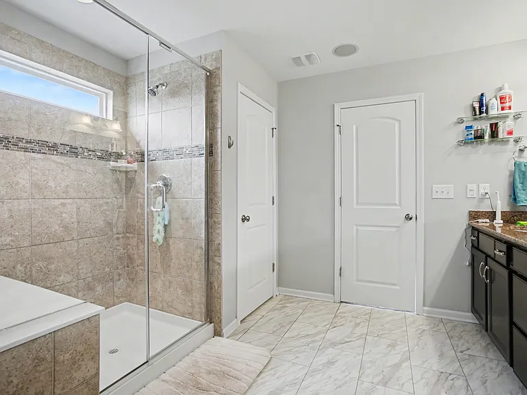 10916 Tower Oak Dr — Photo 17
