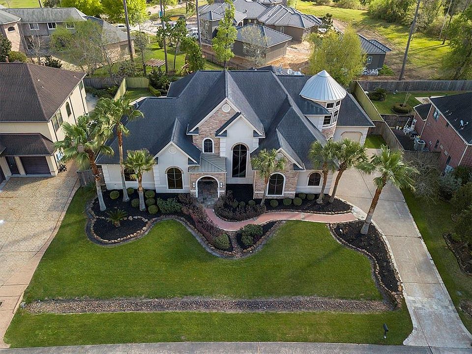 1st image of 804 Shady Bend Ln