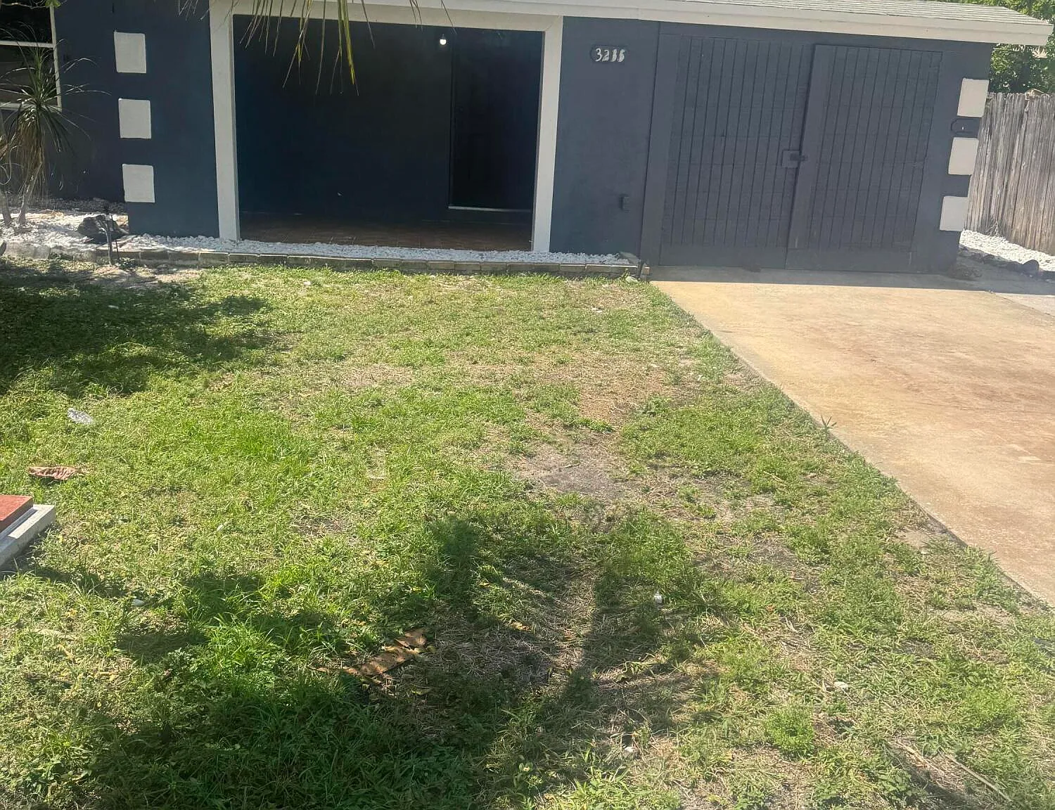 2 bed, 1.0 bath, 1010 sqft, $1,950 — Photo 1