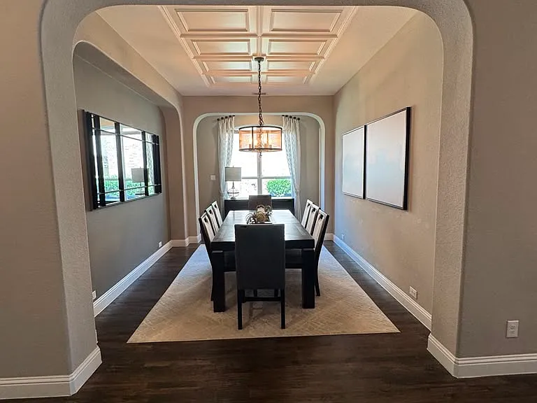 6133 Claridge Ln — Photo 7