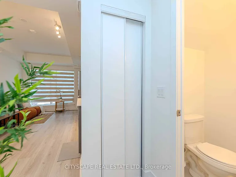 871 Sheppard Ave W #46 — Photo 17