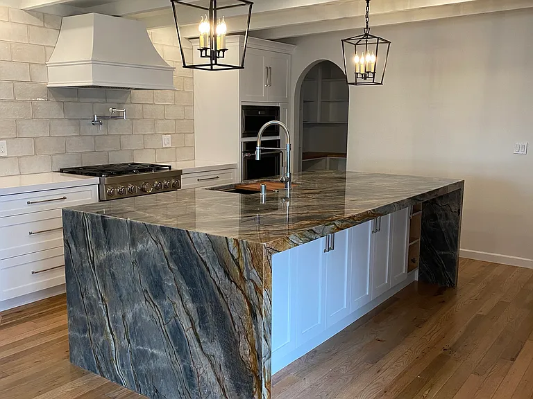 622 Palomar Ave — Photo 2