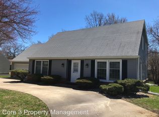 905 Randall Dr, Normal, IL 61761