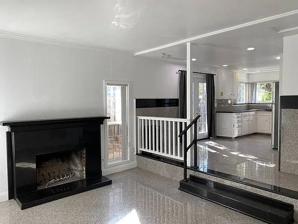 1650 Fisher Dr — Photo 6