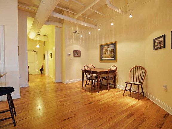5th image of 800 Market St #234