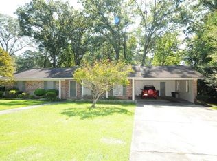 1522 Hickory Bnd, Columbia, MS 39429