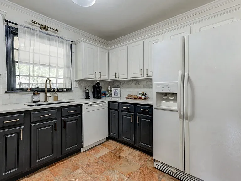 294 Leland Ter NE #A — Photo 6
