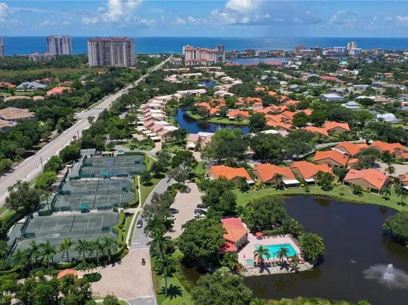 583 Beachwalk CIR #Q-203, NAPLES, FL 34108