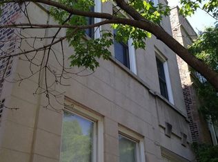 834 S Miller St APT 1F, Chicago, IL 60607