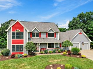 204 Kenrich Dr, Coraopolis, PA