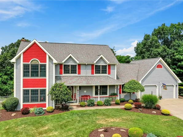 204 Kenrich Dr, Coraopolis, PA 15108