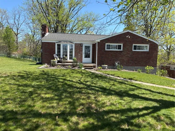 124 Joyce Dr, McMurray, PA 15317