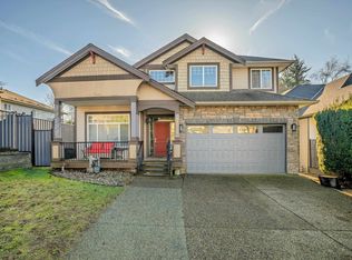 19178 117a Ave, Pitt Meadows, BC V3Y 2R3