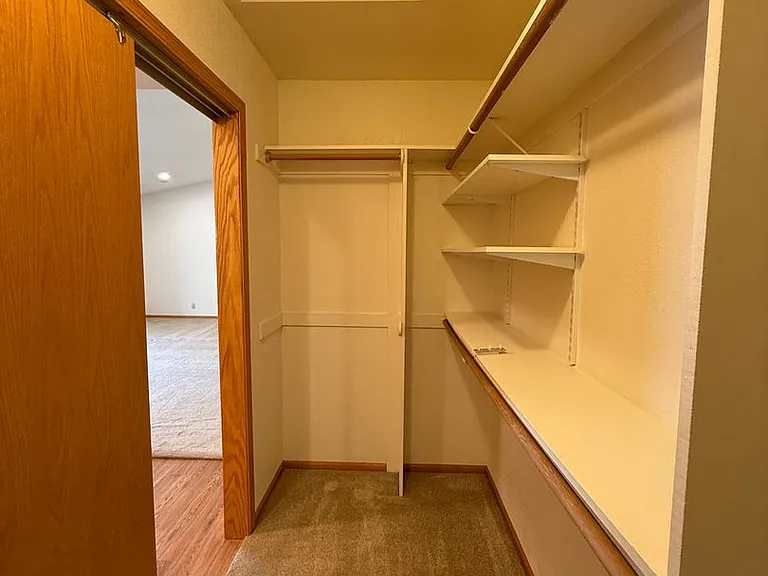 1470 Mercer Ct — Photo 49