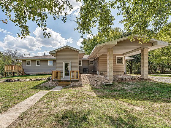 3rd image of 2113 Greene Road