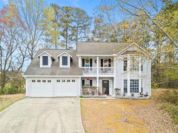 2560 Ashley Downs Ln S, Atlanta, GA 30349