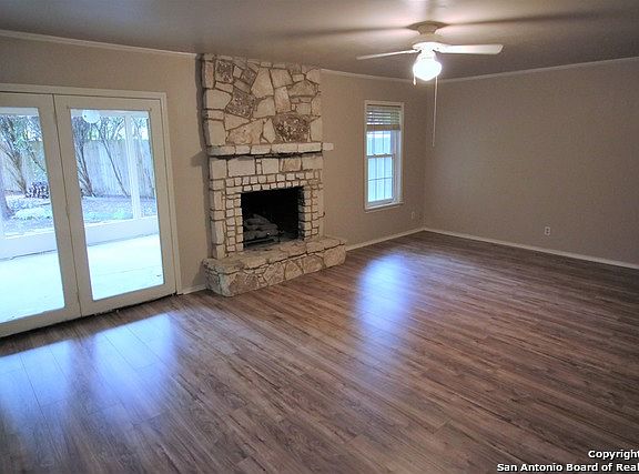 4th image of 4531 Briardale St