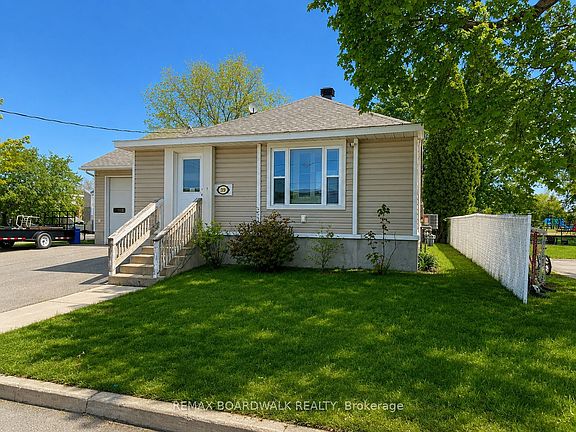 2nd image of 39 Condie St