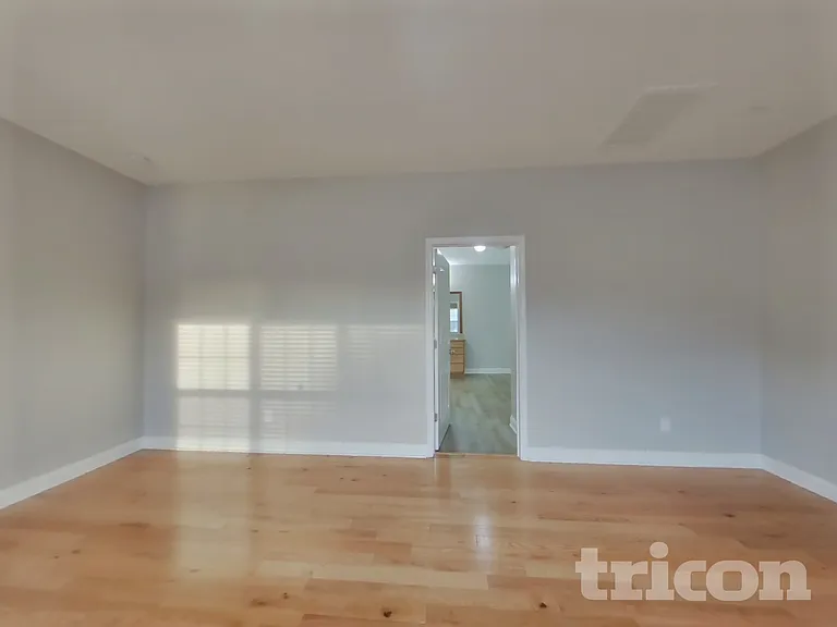 14208 Highland Meadow Rd — Photo 6