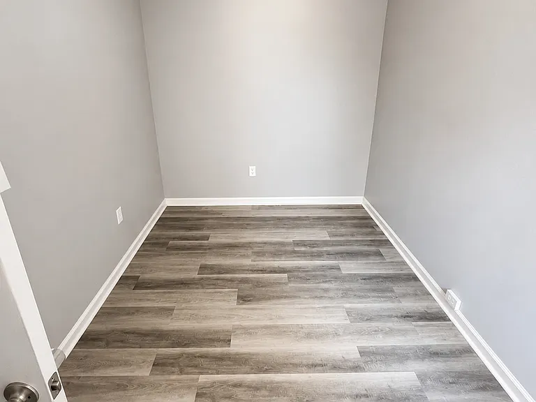 1753 S Taylor St — Photo 13