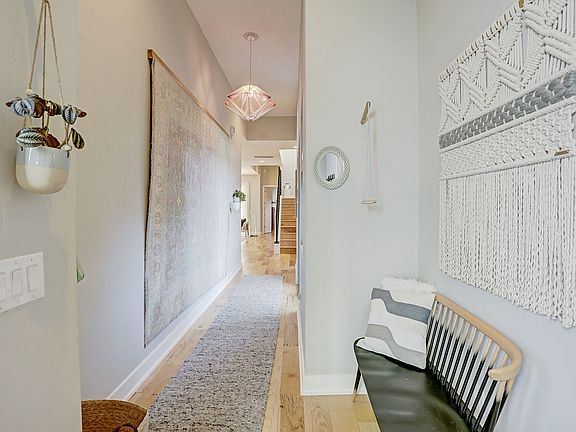 5th image of 1521 Piedmont Ave