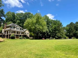 815 E Hembree Xing, Roswell, GA 30076