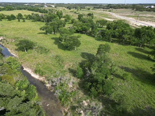 29 Serenity Dr, Bertram, TX 78605