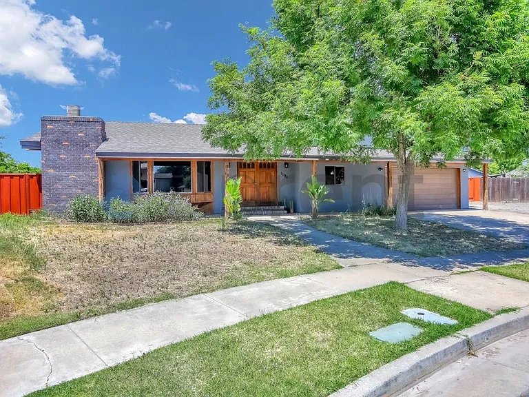 1196 Robinson Ct — Photo 43