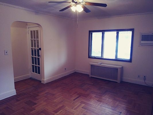 1st image of 32-31 32nd St #1
