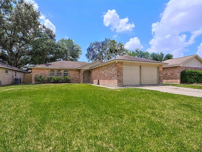 14119 Bella Dr — Photo 21