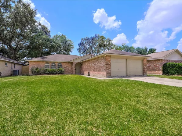 14119 Bella Dr, Cypress, TX 77429