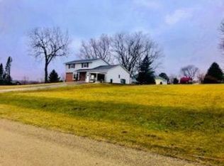 2340 Breckenboro Dr, Davis, IL