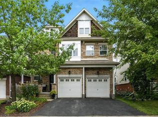 742 Lucerne Ave, Waterloo, ON N2T2Y4