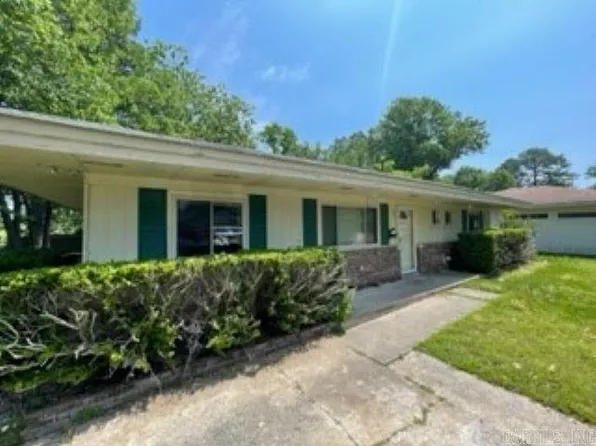 14 Althea Cir, Little Rock, AR 72209