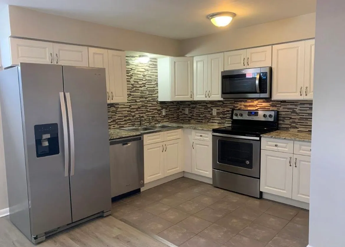 2 bed, $1,350 — Photo 2